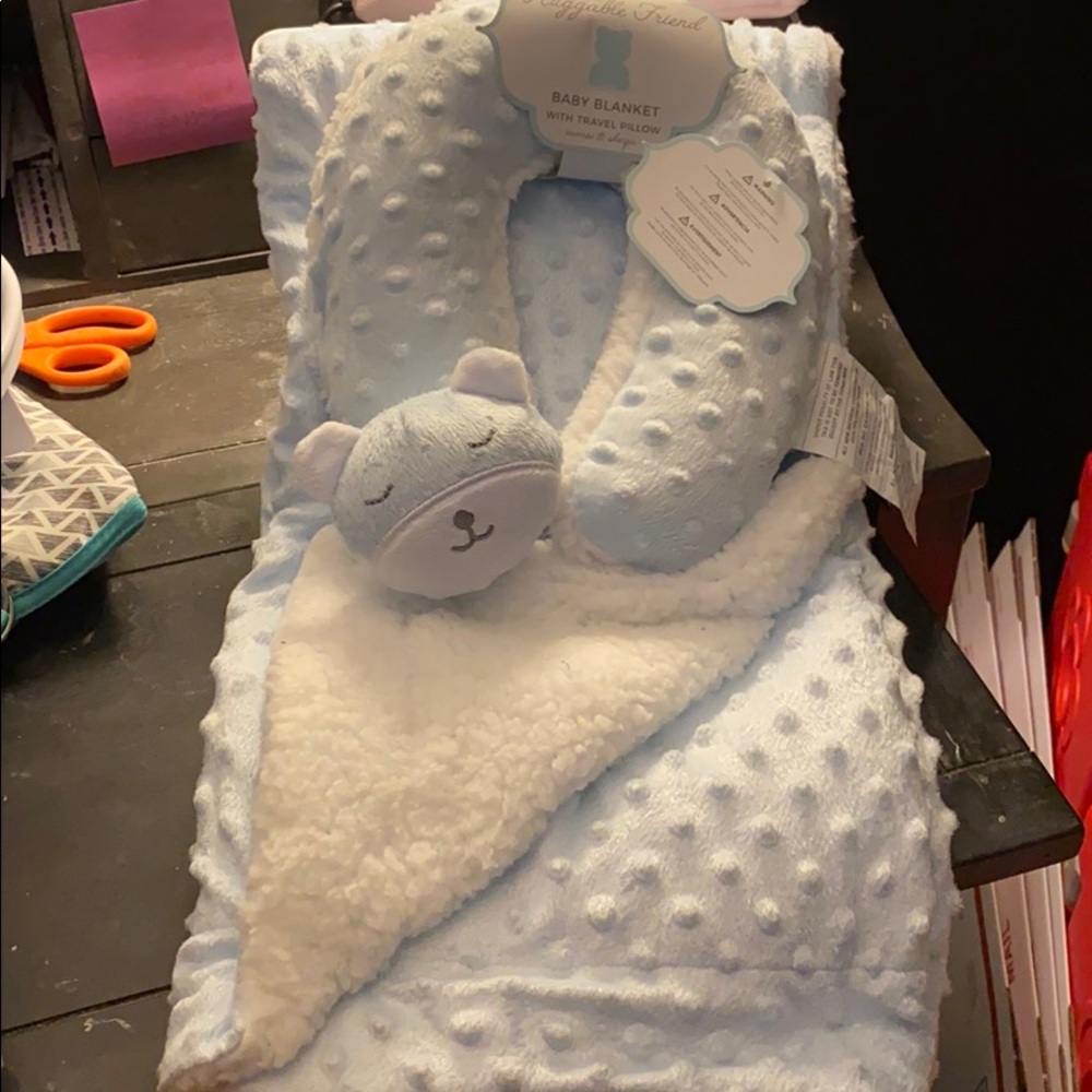 Blanket with neck pillow